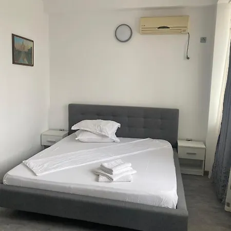 Alojamento de Acomodação e Pequeno-almoço Paradox Movila Eforie Sud (Constanta)