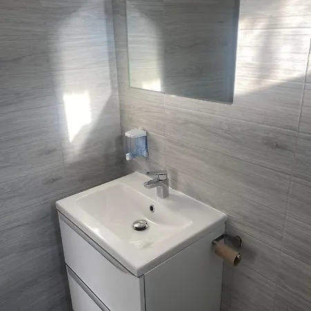 Paradox Movila Bed & Breakfast